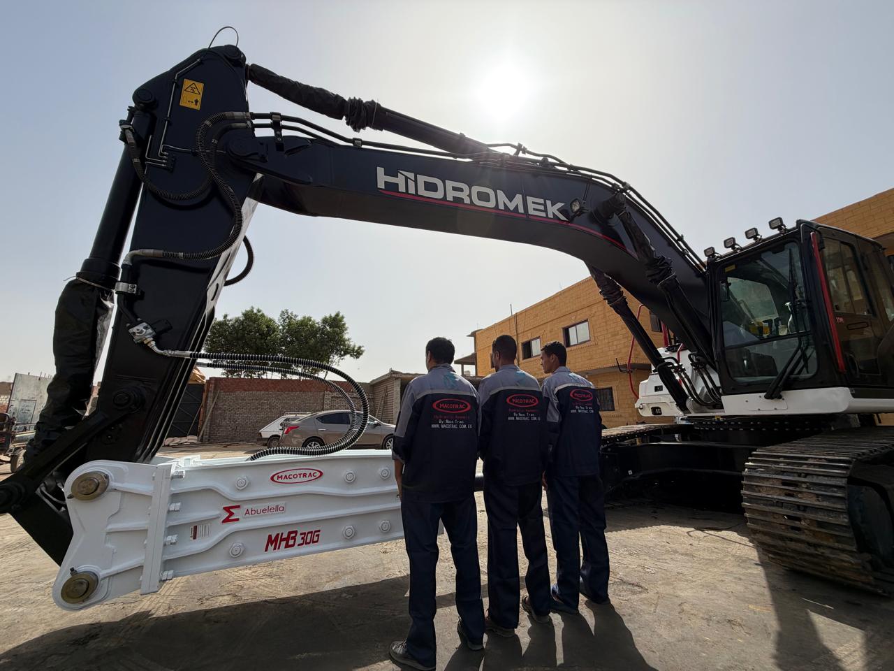 MacoTrac Certified Technical Crew